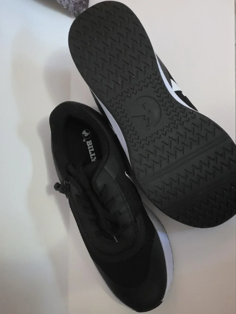 BILLY SZ 11W Womens SPORT INCLUSION ONE Black Athletic Sneakers with Zipper